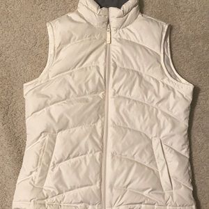 Women’s lands end ivory puffy vest. Great condition. Smoke and pet free home.